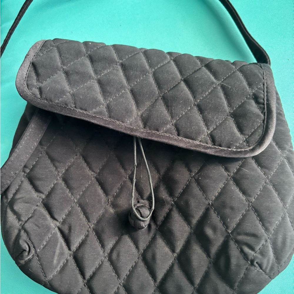 Lilly Pulitzer Elegant Black Quilted Shoulder Bag